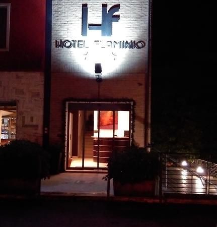 Serrungarina Hotel Flaminio Tavernelle מראה חיצוני תמונה