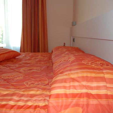 Serrungarina Hotel Flaminio Tavernelle חדר תמונה