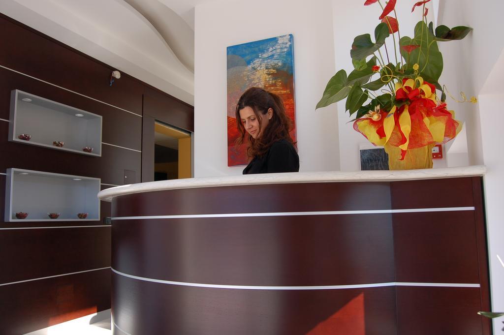 Serrungarina Hotel Flaminio Tavernelle מראה חיצוני תמונה